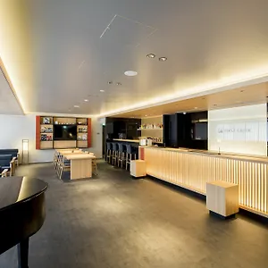 First Kawaramachi Sanjo Capsule hotel